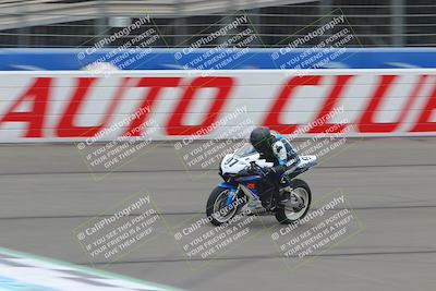 media/Oct-16-2022-Fastrack Riders (Sun) [[609ae93014]]/Level 4/Session 1 Start Finish/